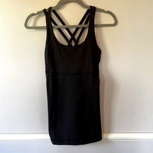COPY - Lululemon tank